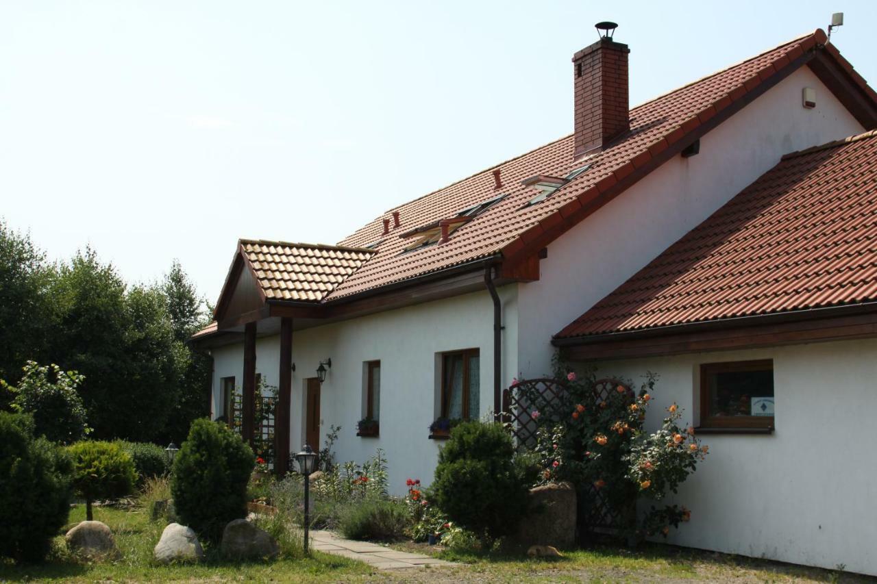 Hôtel Zielona Dolina U Kasi à Ustka Extérieur photo